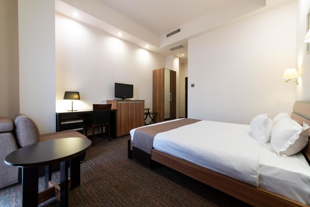 Отель Bass Boutique Hotel Ереван-53