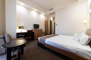 Отель Bass Boutique Hotel Ереван Двухместный номер с 1 кроватью-3